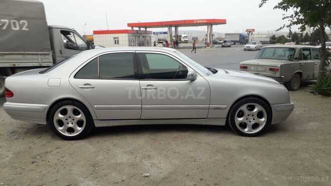 Mercedes E 320 2001, 370,000 km - 3.2 l - Bakı