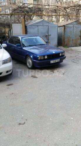 BMW 520 1991, 300,000 km - 2.0 л - Bakı