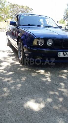 BMW 520 1991, 300,000 km - 2.0 л - Bakı