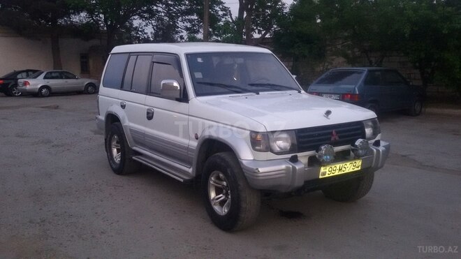 Mitsubishi Pajero 1993, 477,401 km - 2.5 л - Bakı