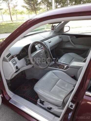 Mercedes E 200 1999, 230,000 km - 2.0 l - Şəmkir