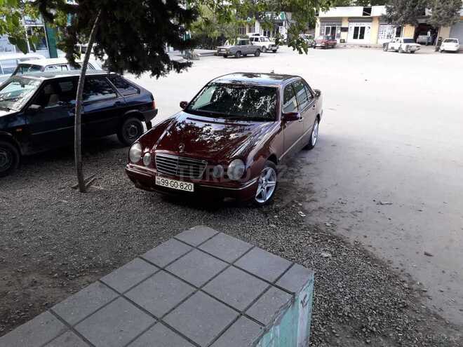 Mercedes E 200 1999, 230,000 km - 2.0 l - Şəmkir