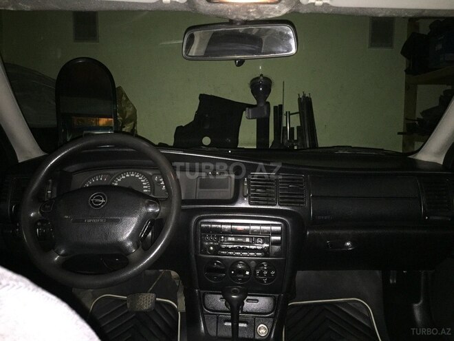 Opel Vectra 2001, 180,635 km - 1.8 l - Mingəçevir