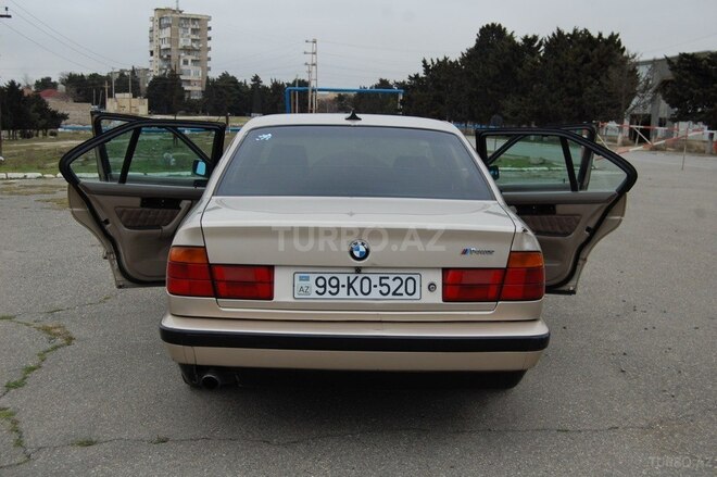 BMW 520 1993, 386,000 km - 2.0 l - Bakı