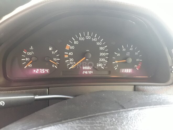 Mercedes E 230 1997, 246,704 km - 2.3 l - Bərdə