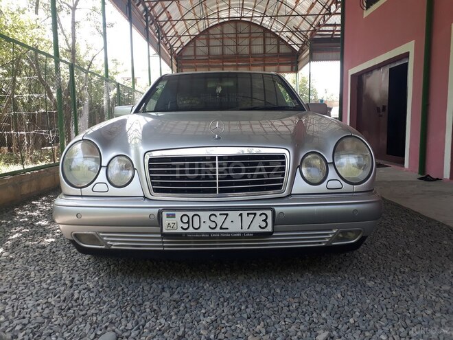 Mercedes E 230 1997, 246,704 km - 2.3 l - Bərdə
