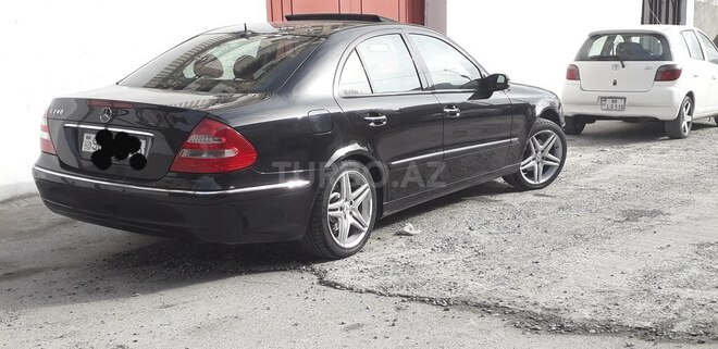 Mercedes E 240 2003, 198,500 km - 2.6 l - Bakı