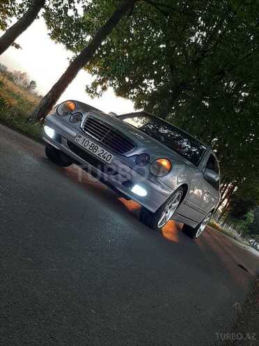 Mercedes E 240 2001, 170,123 km - 2.4 l - Masallı