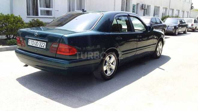 Mercedes E 200 1996, 264,000 km - 2.0 l - Sumqayıt