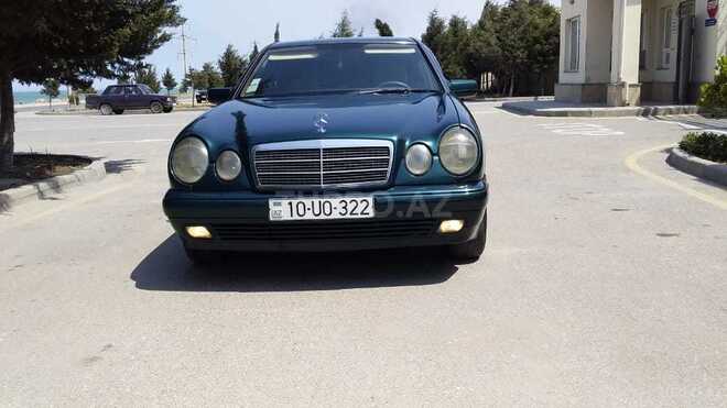 Mercedes E 200 1996, 264,000 km - 2.0 l - Sumqayıt