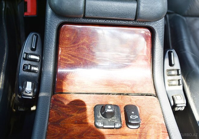 Mercedes E 270 2001, 285,000 km - 2.7 l - İmişli