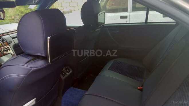 Mercedes E 240 1999, 330,000 km - 2.4 l - Bakı