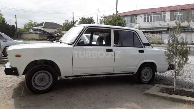 LADA (VAZ) 2107 2005, 188,000 km - 1.6 l - Quba