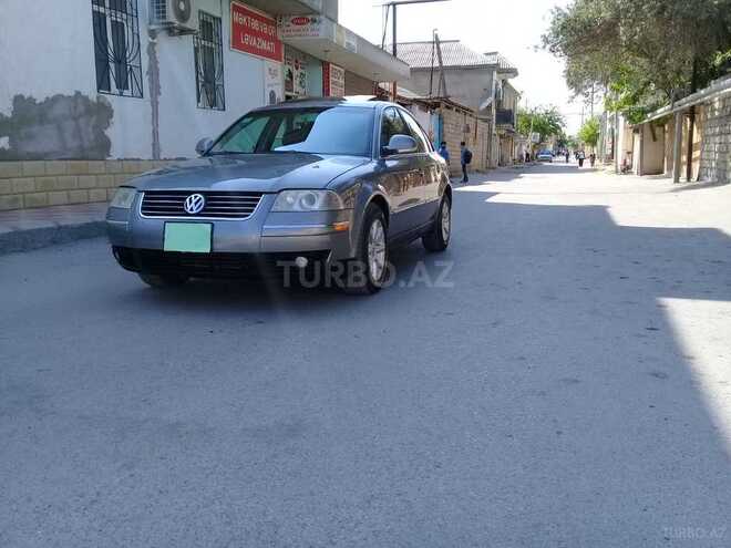 Volkswagen Passat 2003, 259,000 km - 1.8 l - Bakı