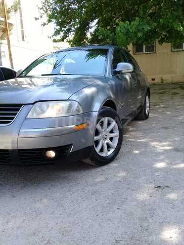 Volkswagen Passat 2003, 259,000 km - 1.8 l - Bakı
