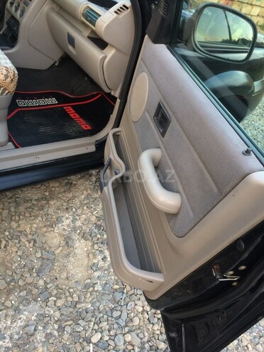 Land Rover Freelander 2001, 12,500 km - 2.5 l - Lənkəran