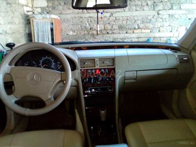 Mercedes C 230 1999, 212,000 km - 2.3 l - Bakı