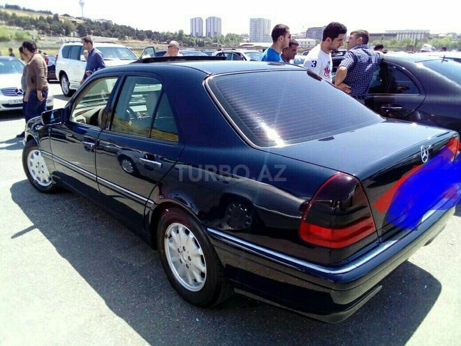 Mercedes C 230 1999, 212,000 km - 2.3 l - Bakı