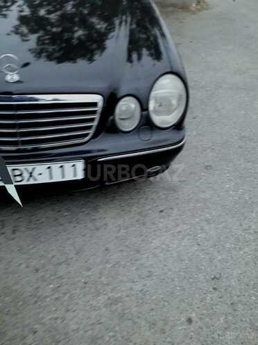Mercedes E 320 2001, 235,000 km - 3.2 л - Ağcabədi