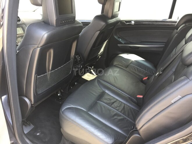 Mercedes GL 550 2008, 180,000 km - 5.5 l - Bakı
