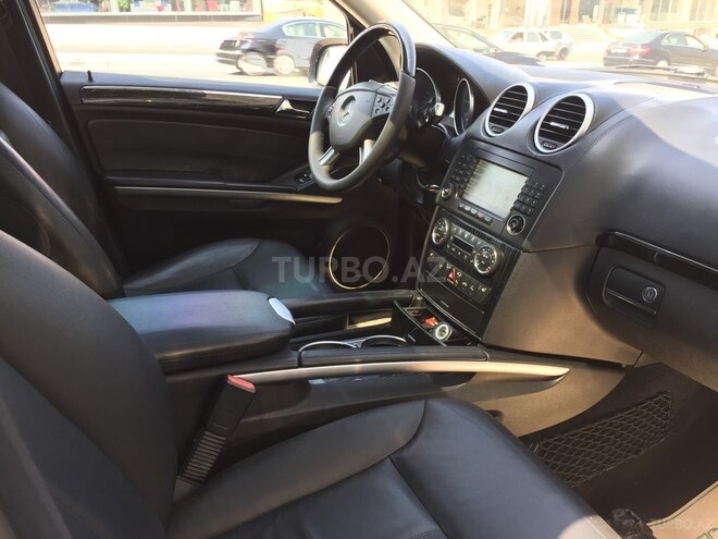 Mercedes GL 550 2008, 180,000 km - 5.5 l - Bakı