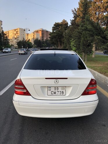 Mercedes C 240 2001, 238,000 km - 2.6 л - Bakı