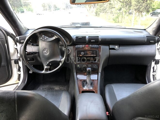 Mercedes C 240 2001, 238,000 km - 2.6 л - Bakı