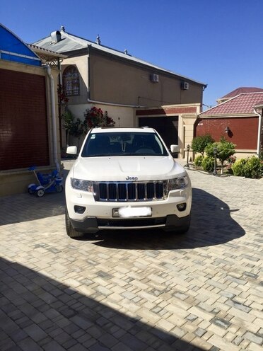 Jeep Grand Cherokee 2012, 120,000 km - 3.0 л - Bakı