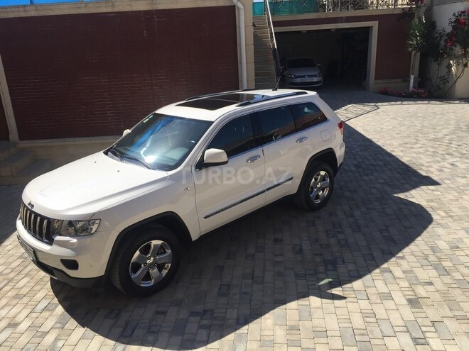 Jeep Grand Cherokee 2012, 120,000 km - 3.0 л - Bakı