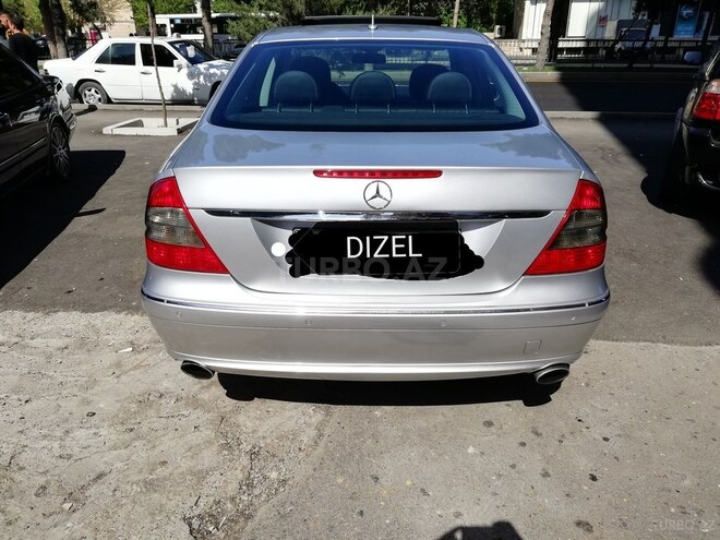 Mercedes E 280 2006, 298,000 km - 2.8 l - Bakı