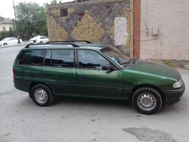 Opel Astra 1996, 445,000 km - 1.6 l - Bakı