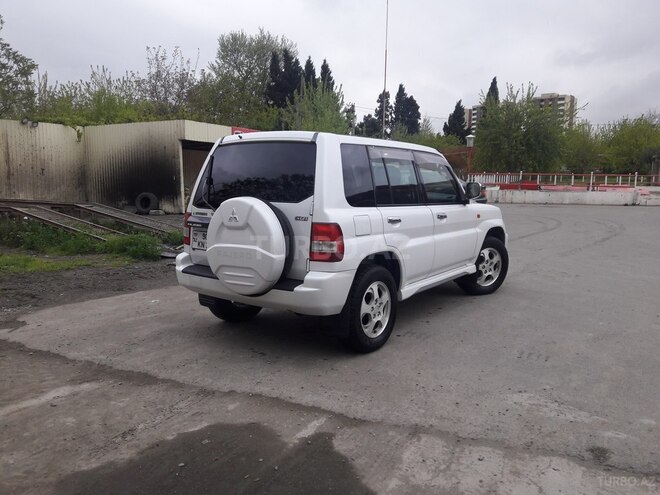 Mitsubishi Pajero io 2001, 320,000 km - 2.0 л - Gəncə