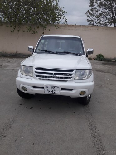 Mitsubishi Pajero io 2001, 320,000 km - 2.0 л - Gəncə
