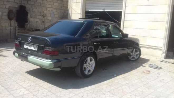 Mercedes E 230 1990, 367,890 km - 2.3 l - Bakı