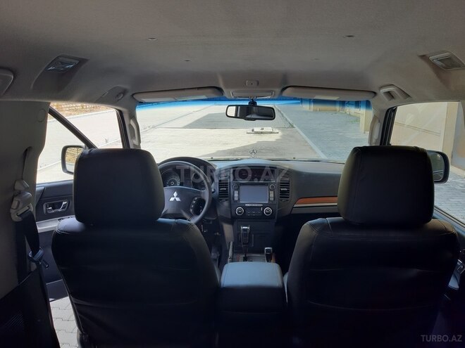Mitsubishi Pajero 2008, 138,000 km - 3.0 л - Bakı
