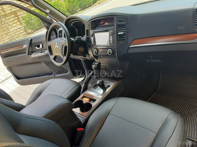 Mitsubishi Pajero 2008, 138,000 km - 3.0 л - Bakı