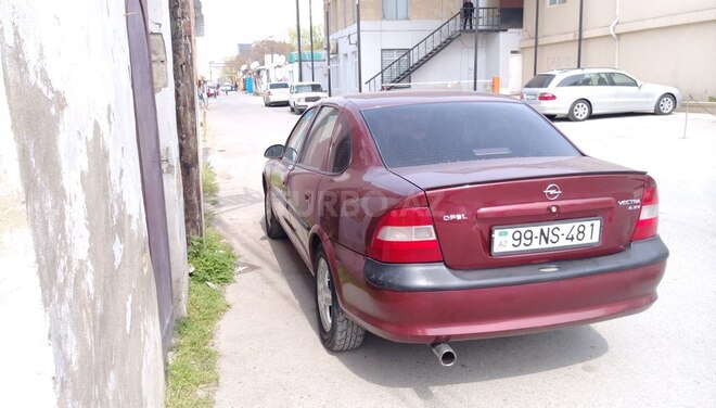 Opel Vectra 1996, 351,000 km - 1.8 l - Bakı