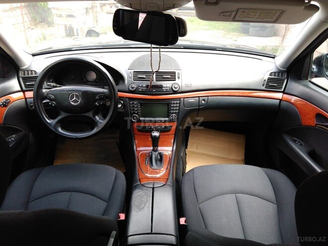 Mercedes E 220 2007, 275,000 km - 2.1 л - Bakı