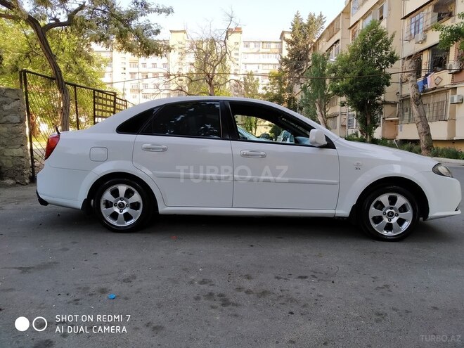 Daewoo Gentra 2014, 200,000 km - 1.5 л - Bakı