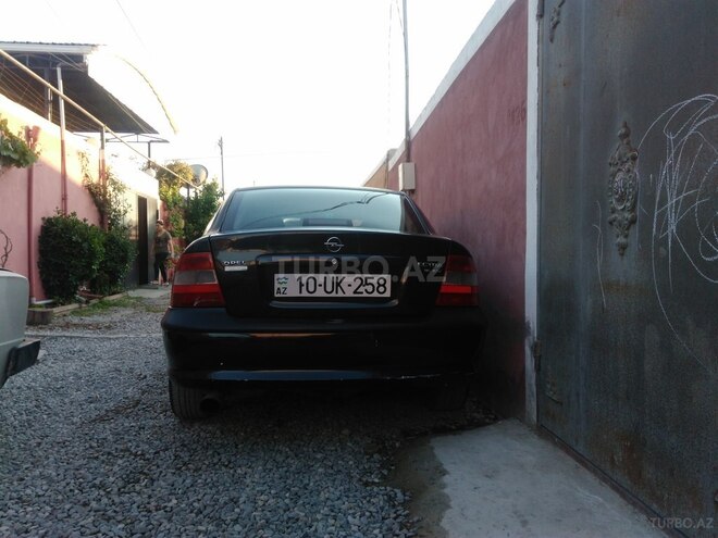 Opel Vectra 1997, 373,958 km - 1.6 l - Bakı