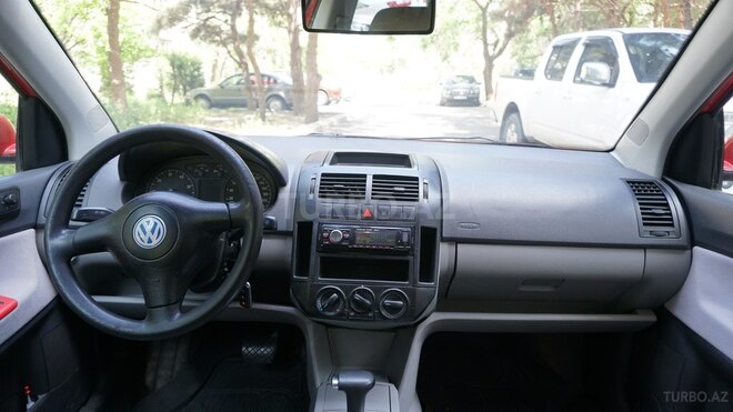 Volkswagen Polo 2002, 214,000 km - 1.4 л - Bakı