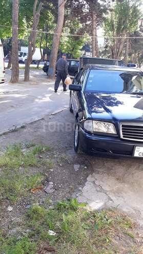 Mercedes C 200 2000, 133,000 km - 2.0 л - Bakı