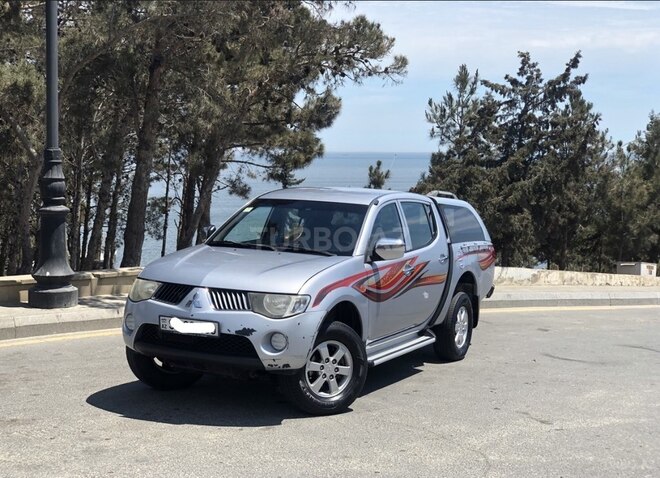 Mitsubishi L200 2008, 317,000 km - 2.0 l - Bakı