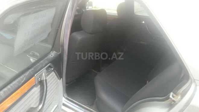 Mercedes E 250 1992, 350,000 km - 2.5 l - Bakı