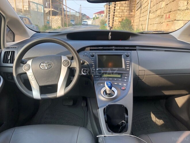 Toyota Prius 2011, 119,000 km - 1.8 l - Bakı