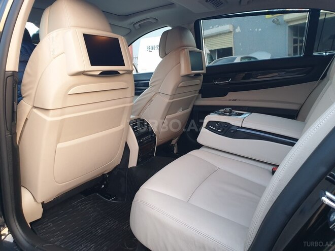 BMW 750 2009, 171,000 km - 4.4 l - Bakı