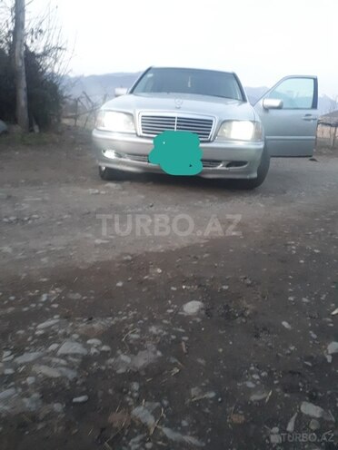 Mercedes C 230 1997, 403,000 km - 0.1 l - Zaqatala