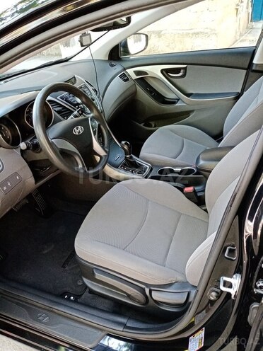 Hyundai Elantra 2015, 64,000 km - 1.8 l - Sumqayıt