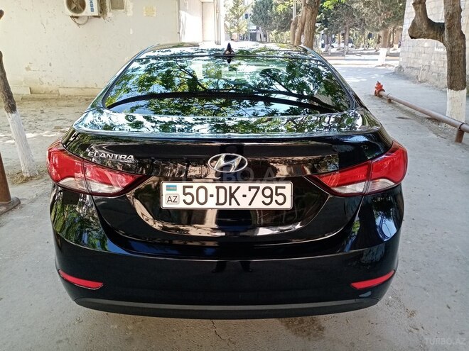 Hyundai Elantra 2015, 64,000 km - 1.8 l - Sumqayıt