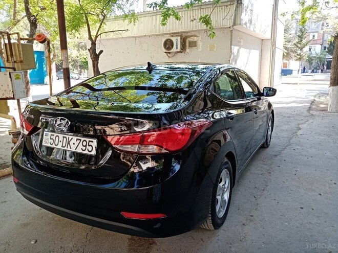 Hyundai Elantra 2015, 64,000 km - 1.8 l - Sumqayıt